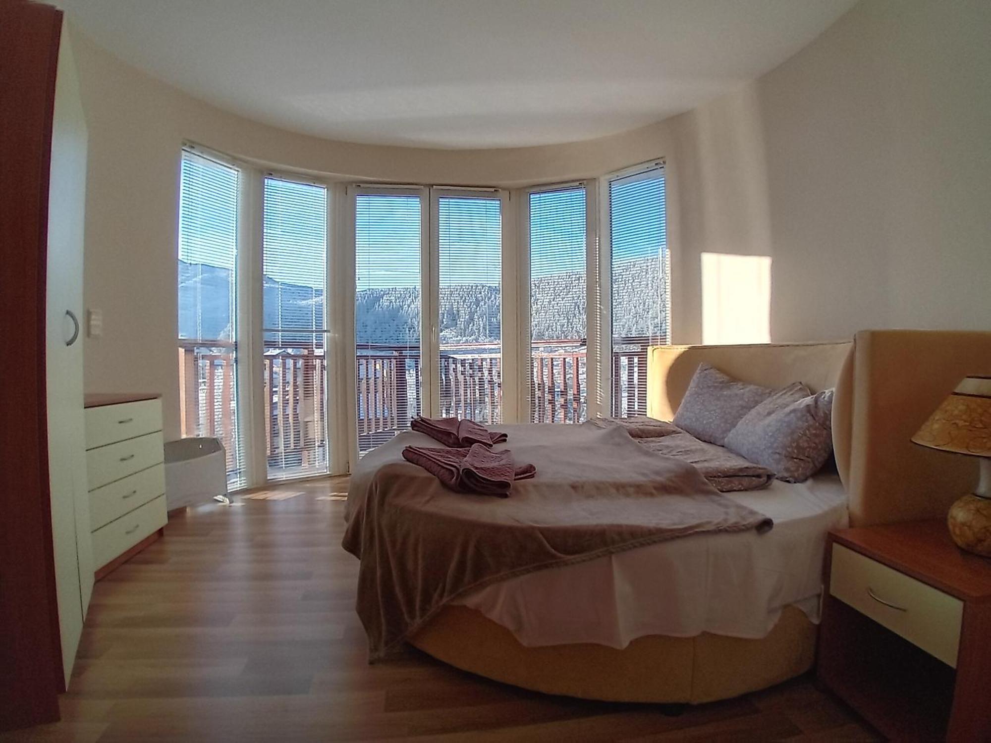 Sa Services Private Apartments, Eagle Rock Complex Beli Iskar Luaran gambar